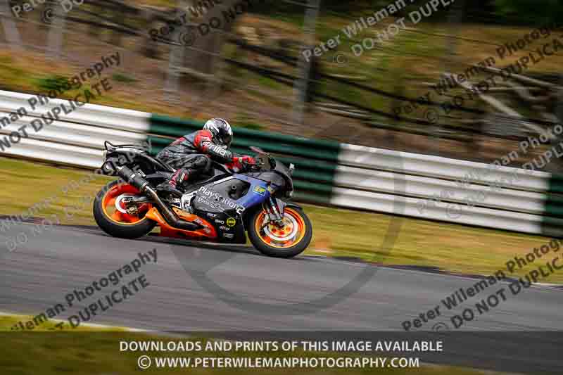 cadwell no limits trackday;cadwell park;cadwell park photographs;cadwell trackday photographs;enduro digital images;event digital images;eventdigitalimages;no limits trackdays;peter wileman photography;racing digital images;trackday digital images;trackday photos